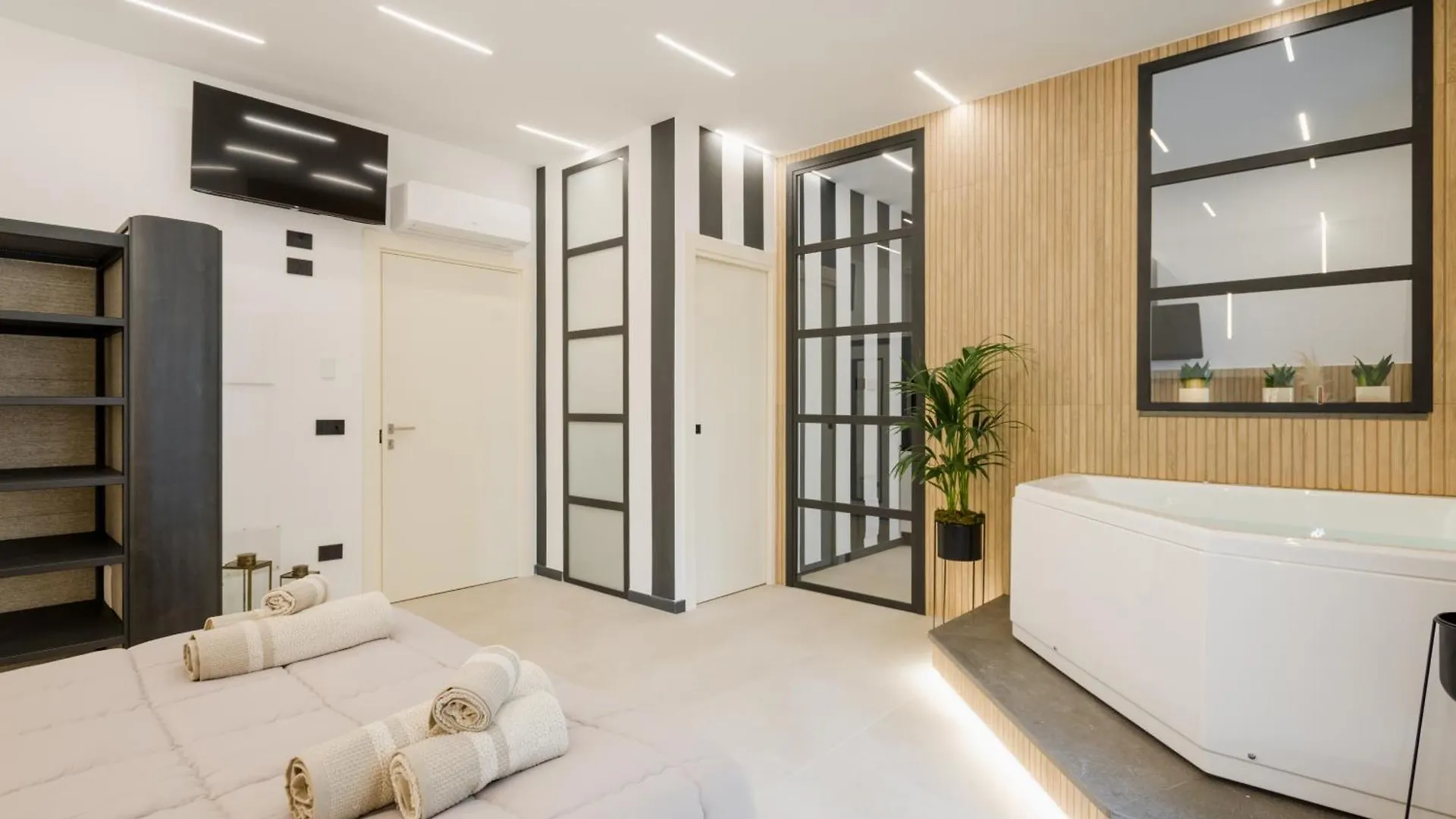 Sunway Luxury Apartment Alghero 0*,  Italy